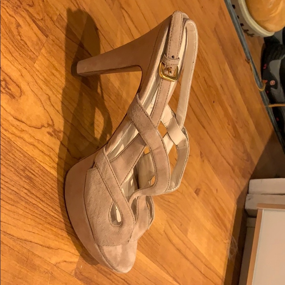 Prada Heels - Picture 2 of 8